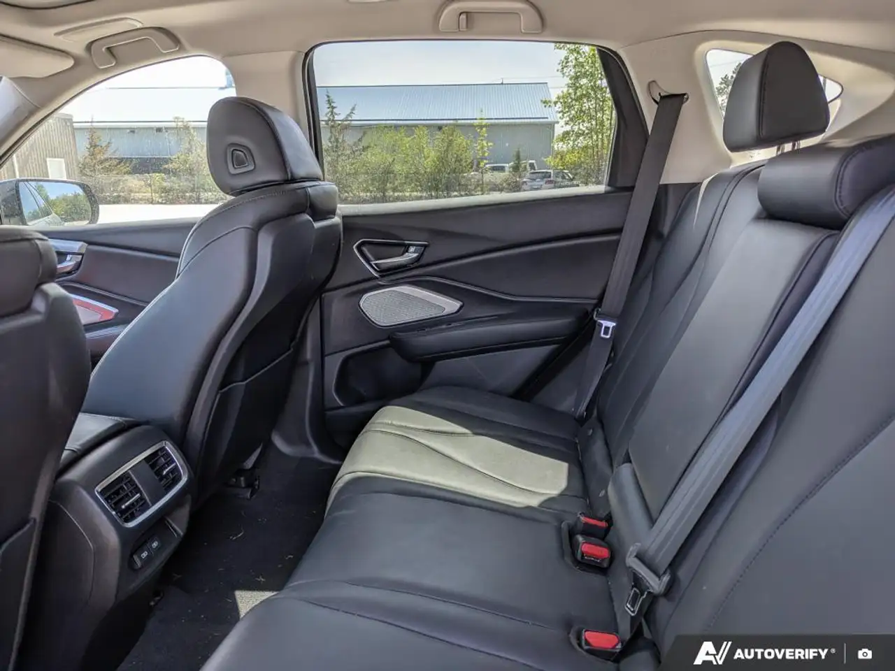 Acura RDX снимка Acura RDX