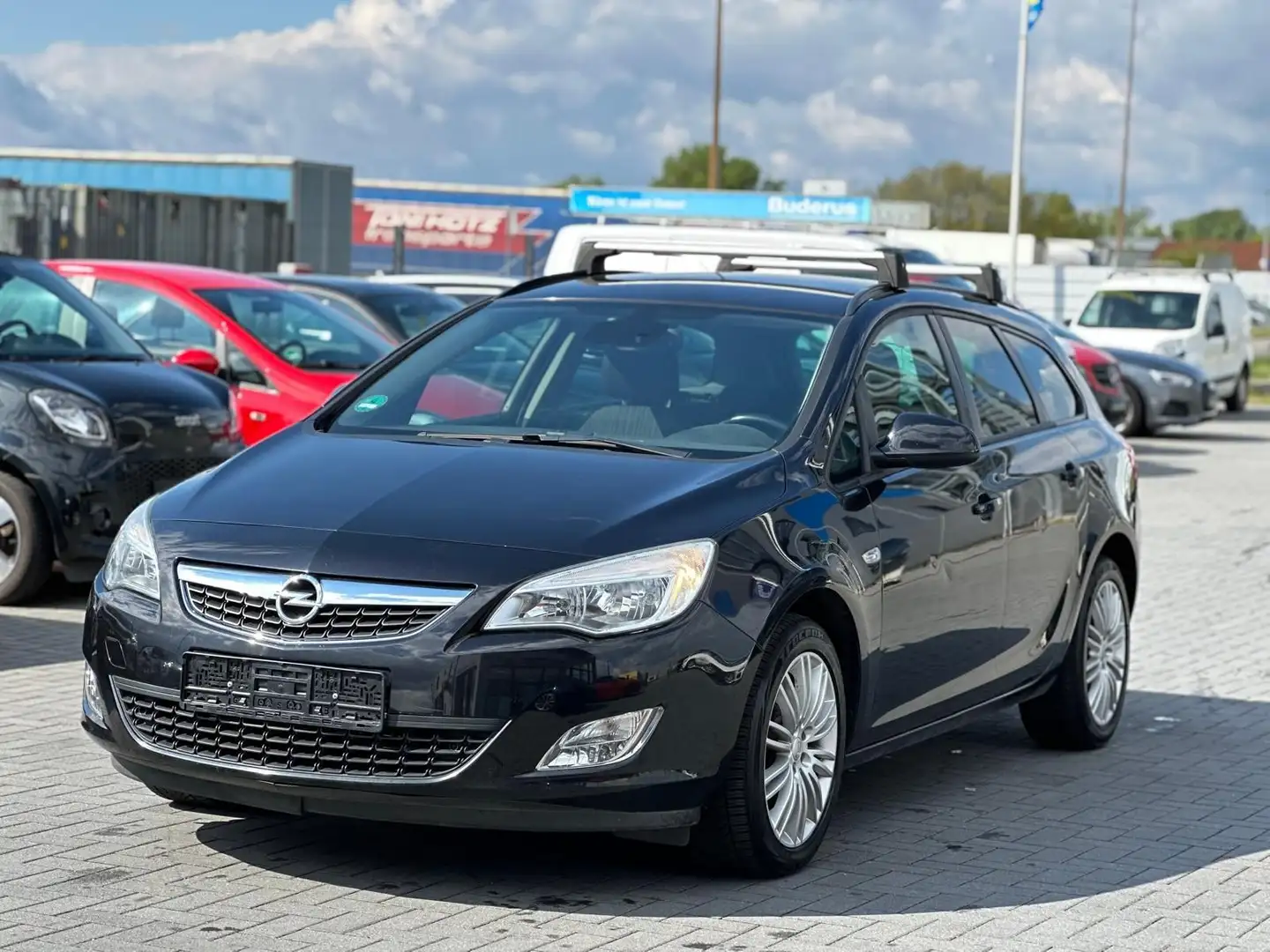 Opel Astra 1.4 16V Turbo Design Edition KLIMA TEMPO Negro - 2