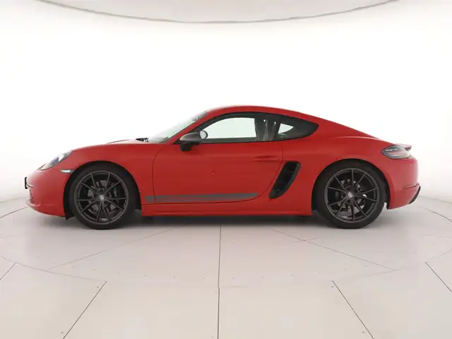 Porsche Cayman view 5