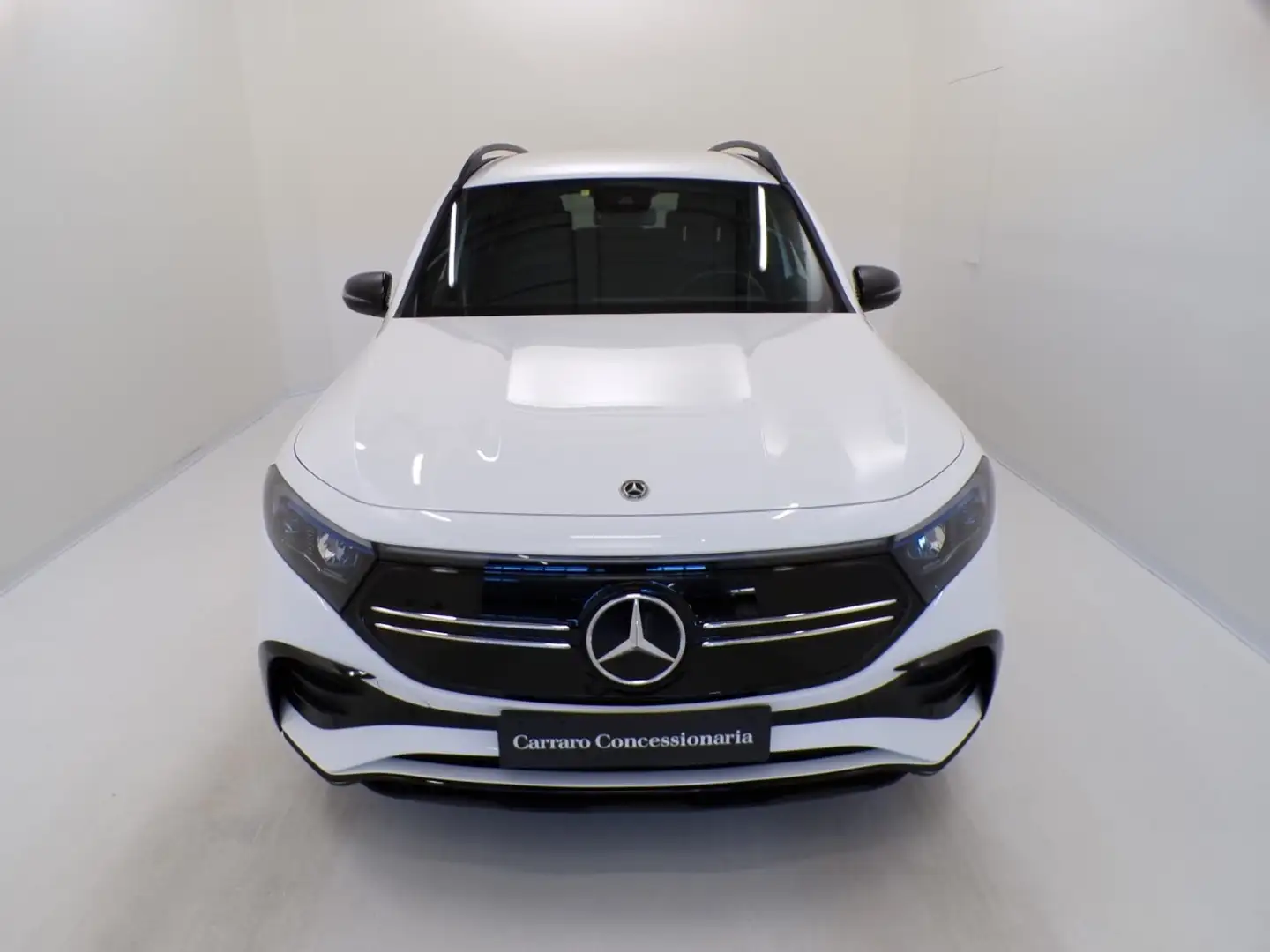 Mercedes-Benz EQB 250 Bianco - 2