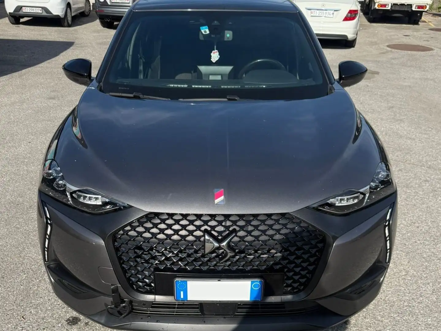 DS Automobiles DS 3 Crossback 1.2 puretech La Premiere 130cv *AUTOMATICA* Gris - 2