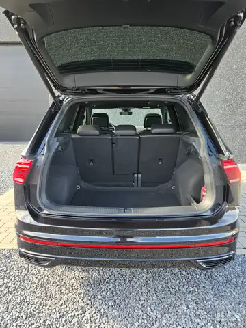 Volkswagen Tiguan view 21