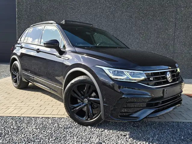 2023 Volkswagen Tiguan in Black for sale