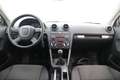 Audi A3 Sportback 1.6 102PS Attraction Klima 1.Hand Noir - thumbnail 14