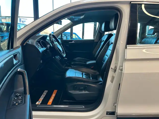 Volkswagen Tiguan view 9