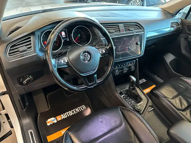Volkswagen Tiguan view 10