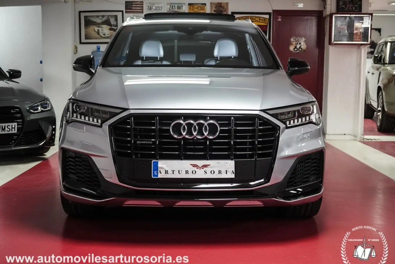 Audi Q7 60 TFSIe S line plus quattro tiptronic Grau - 2