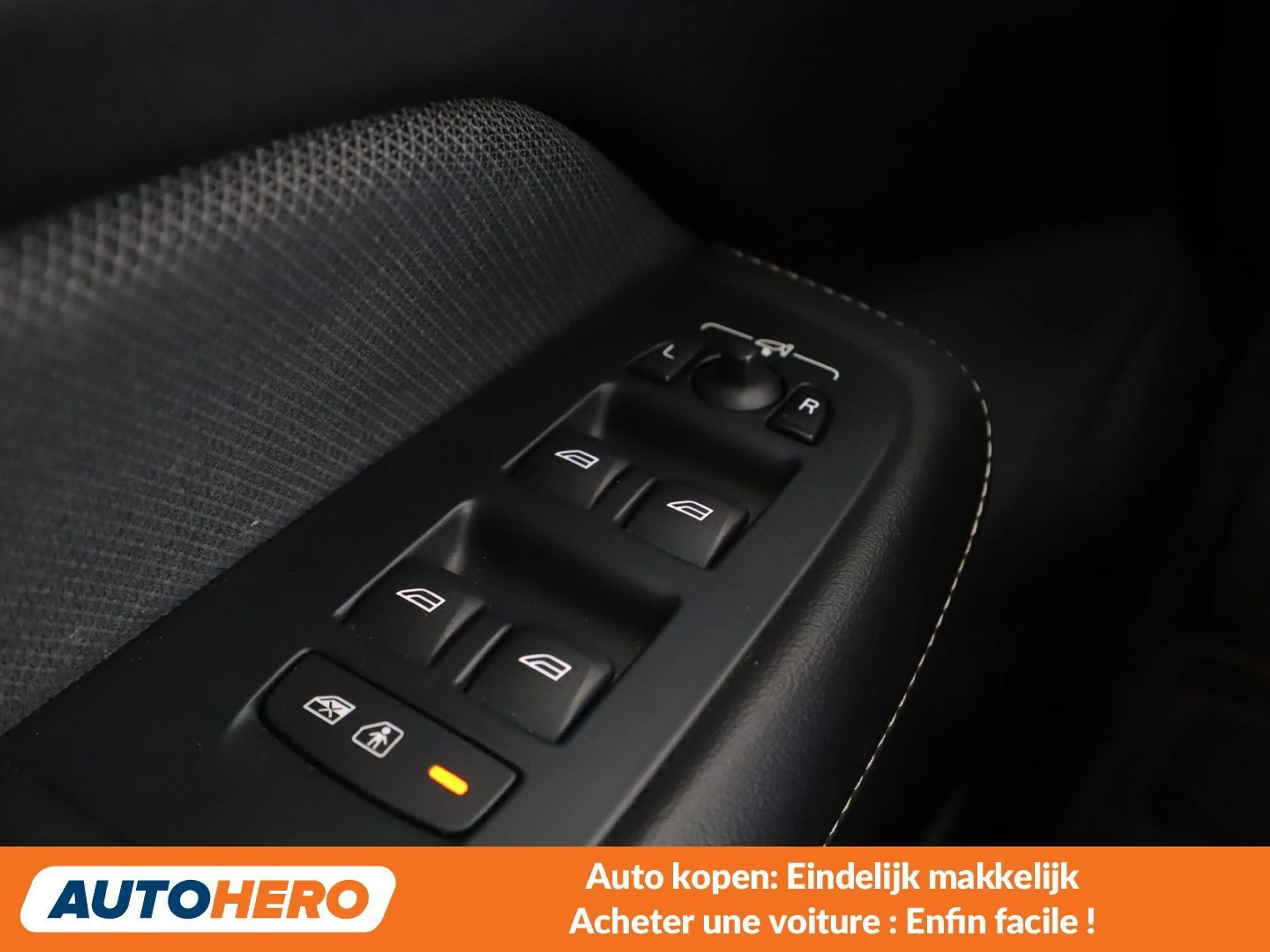 Volvo S60 2.0 T5 R-Design — photo 15