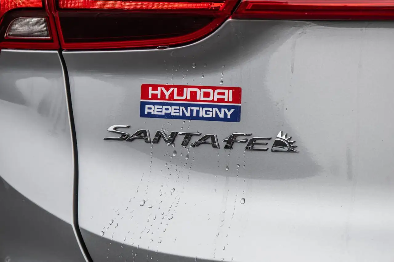 Hyundai SANTA FE снимка Hyundai SANTA FE