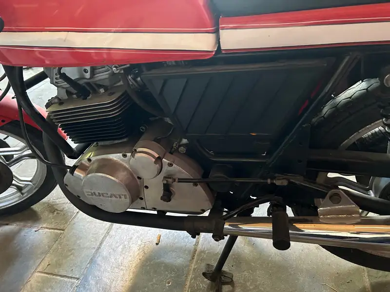 Ducati 500 Desmo - foto 6