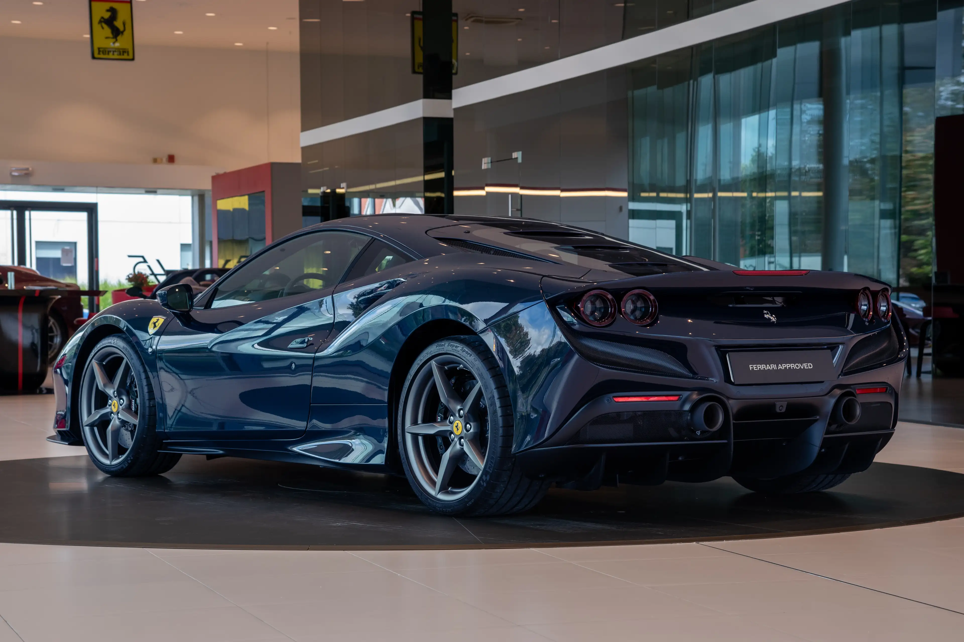 Ferrari F8 Tributo Blu Pozzi | 1 Owner | Full Electric Seats — photo 7