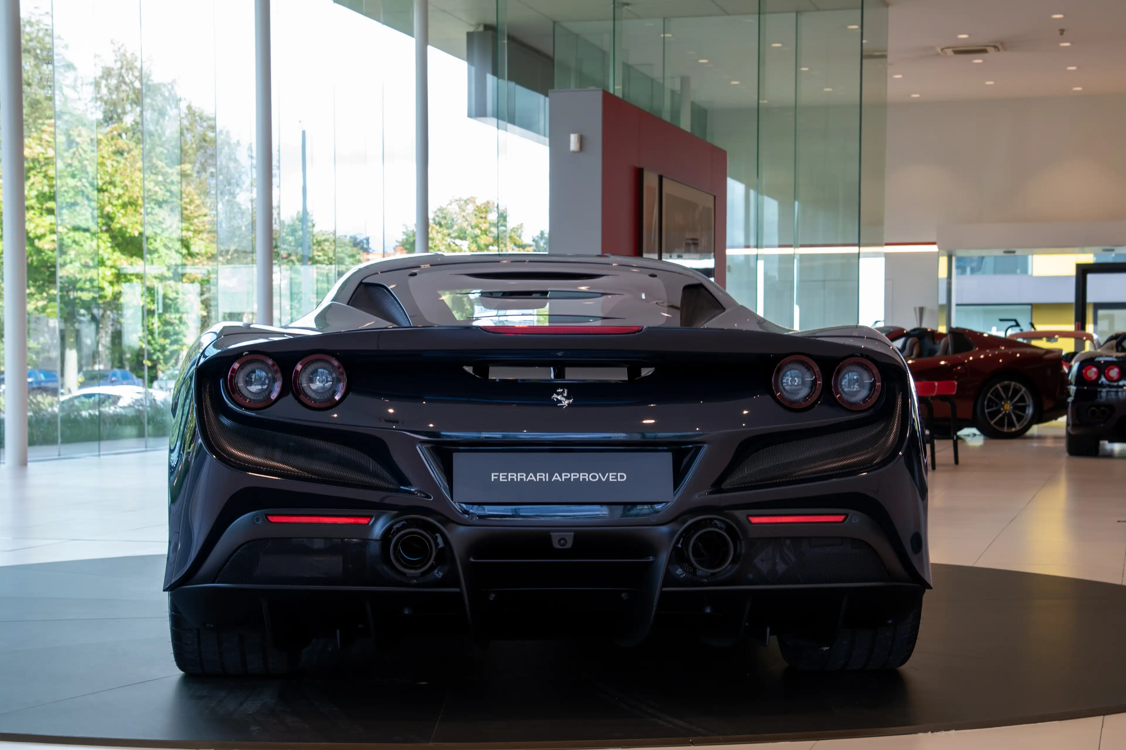 Ferrari F8 Tributo Blu Pozzi | 1 Owner | Full Electric Seats — photo 6