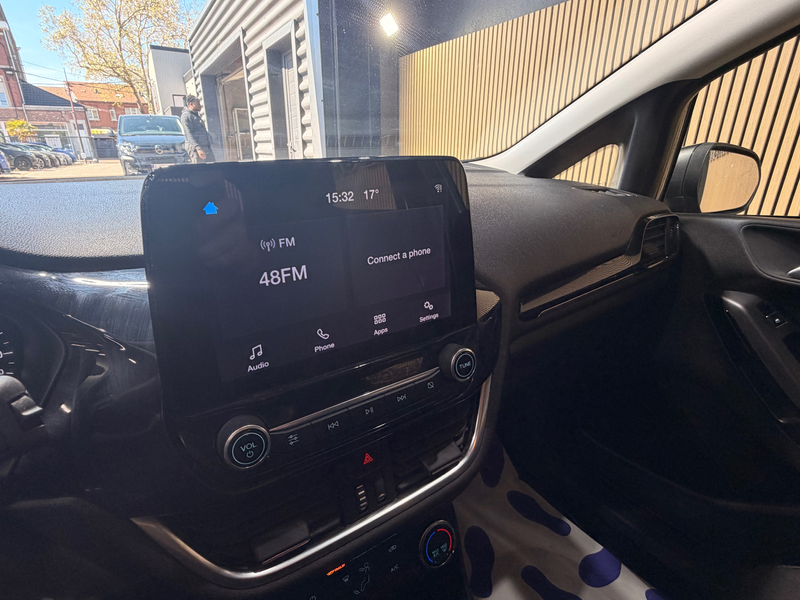 Ford Fiesta 1.0 * GARANTIE 12 MOIS * 1ER PROPRIETAIRE * — photo 7