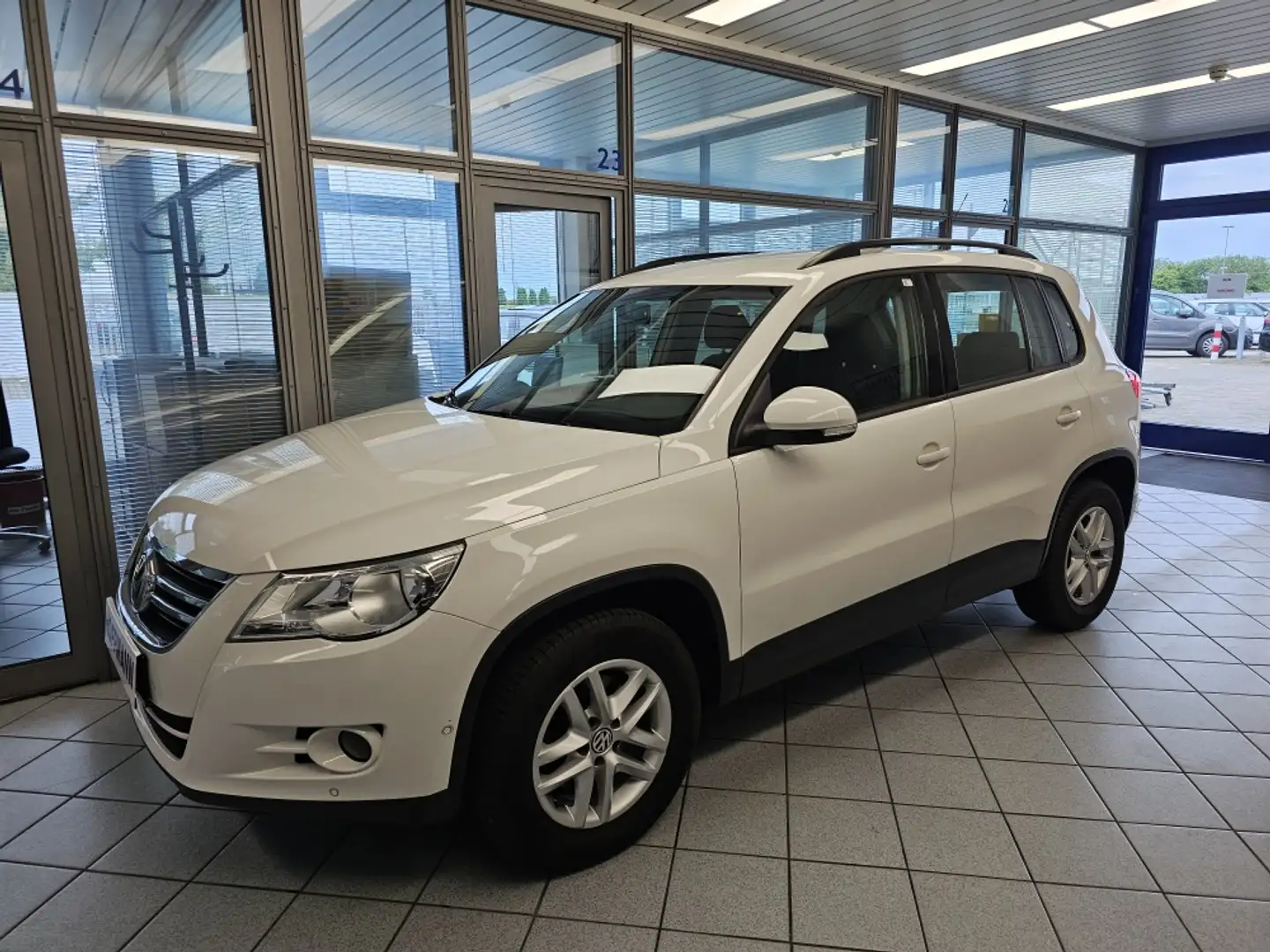Volkswagen Tiguan 4Me Tüv 06-2026 Alb - 2
