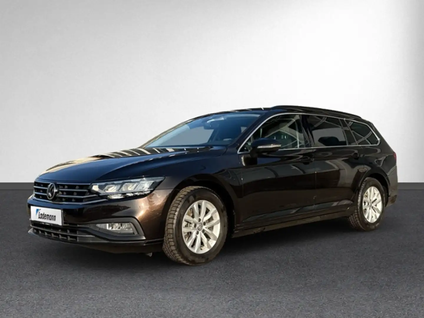 Volkswagen Passat Variant 1.5 TSI Business LED+NAVI+RFK+ACC Braun - 2