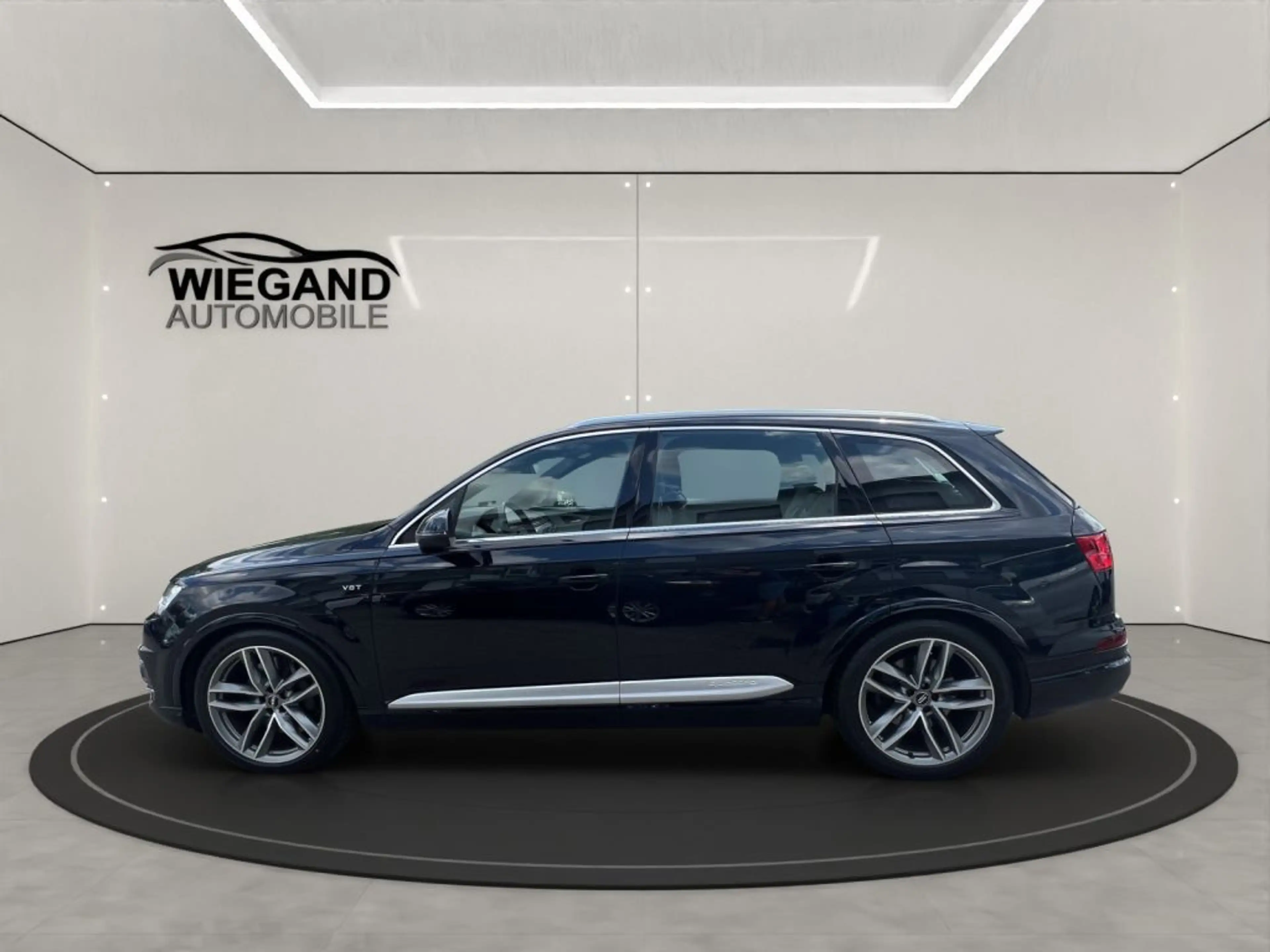 Audi SQ7 4.0 TDI quattro tiptronic +HUD+NAVI+StHZ+ — photo 2