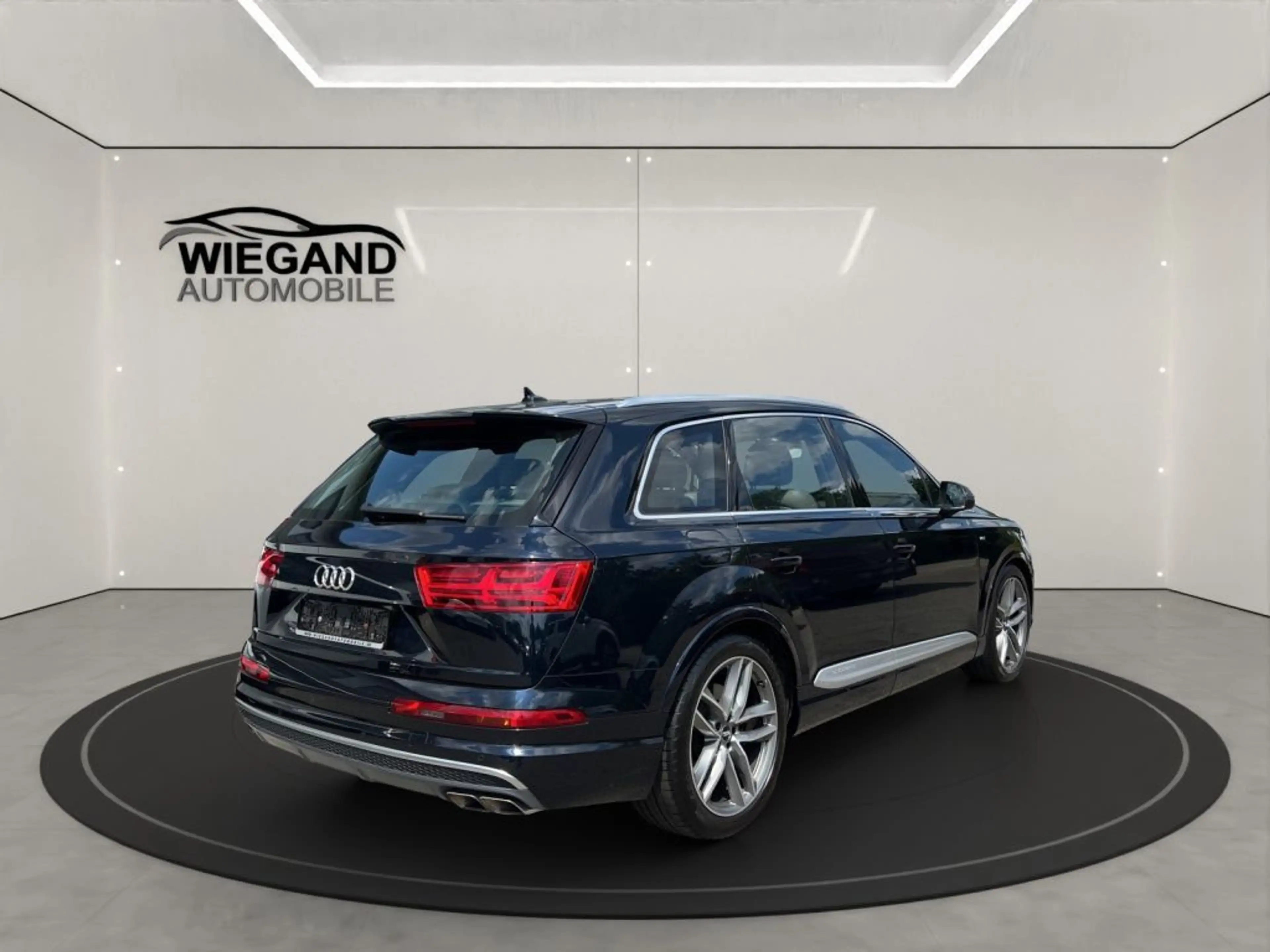Audi SQ7 4.0 TDI quattro tiptronic +HUD+NAVI+StHZ+ — photo 5