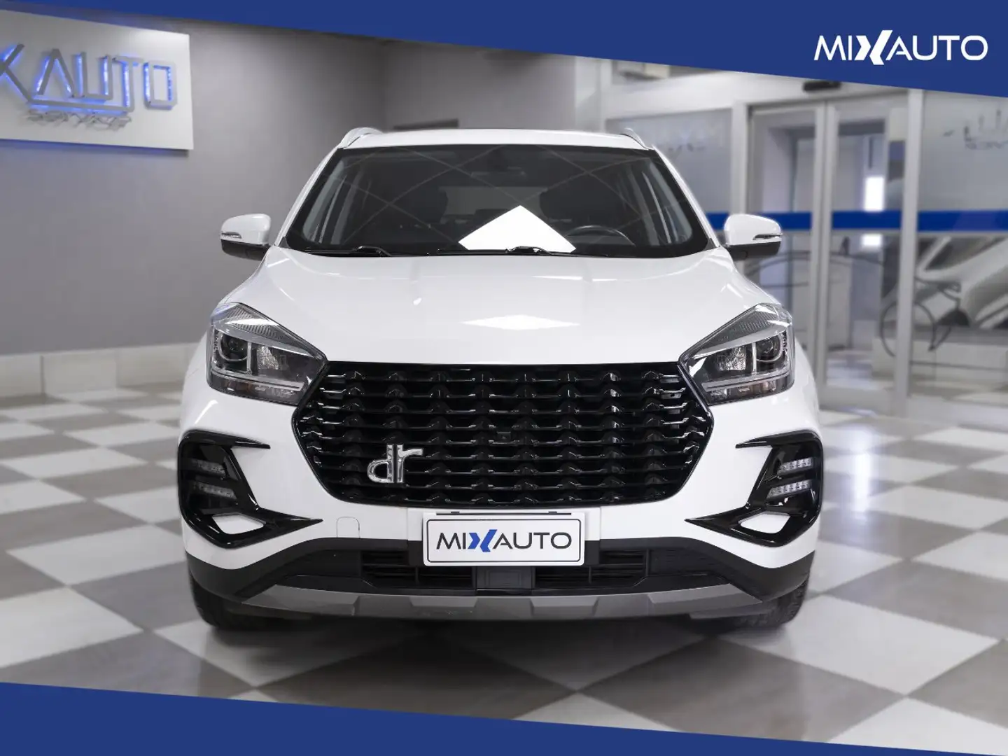DR Automobiles DR5.0 1.5 Turbo GPL 150CV Auto Weiß - 2