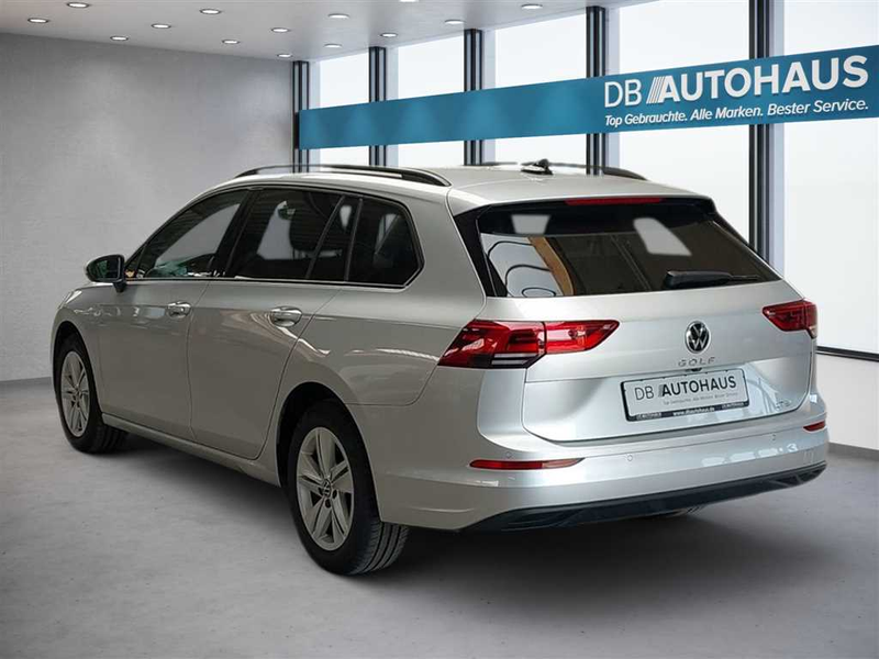 Volkswagen Golf Life 1.0 eTSI DSG — photo 6