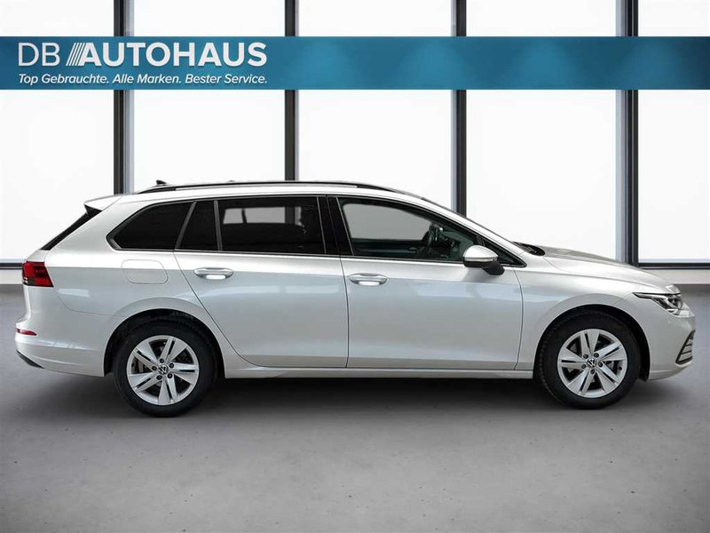 Volkswagen Golf Life 1.0 eTSI DSG — photo 3