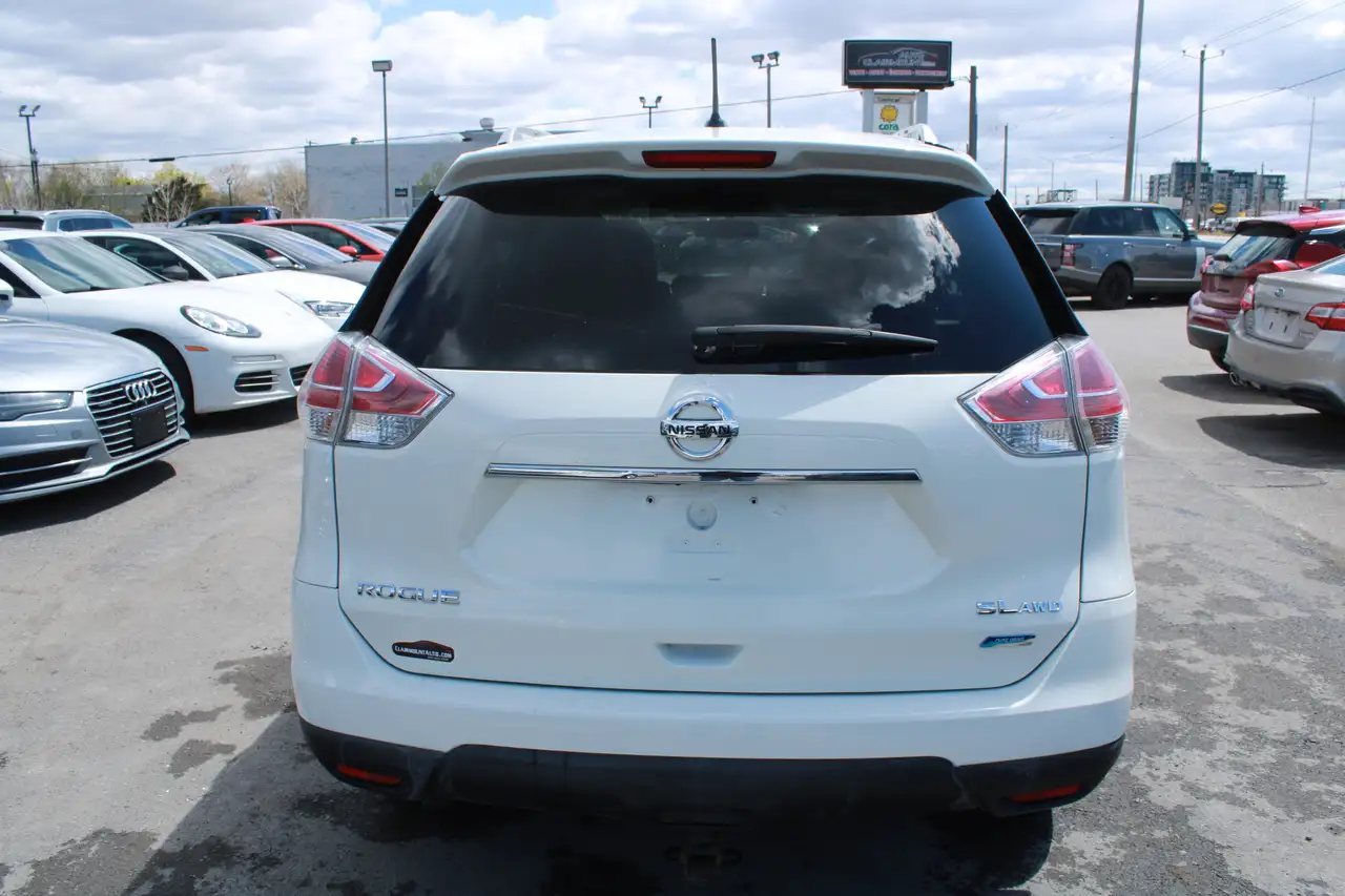Nissan Rogue снимка Nissan Rogue