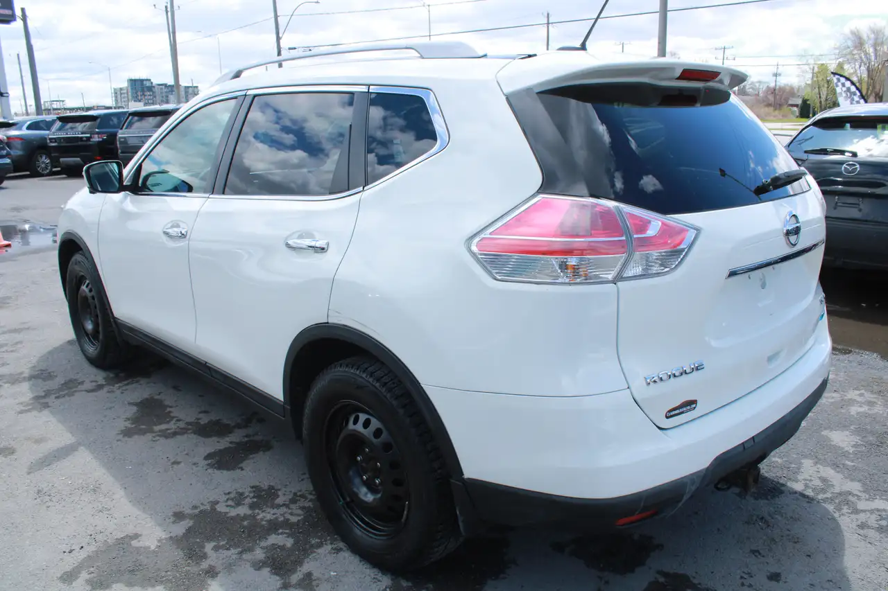 Nissan Rogue снимка Nissan Rogue