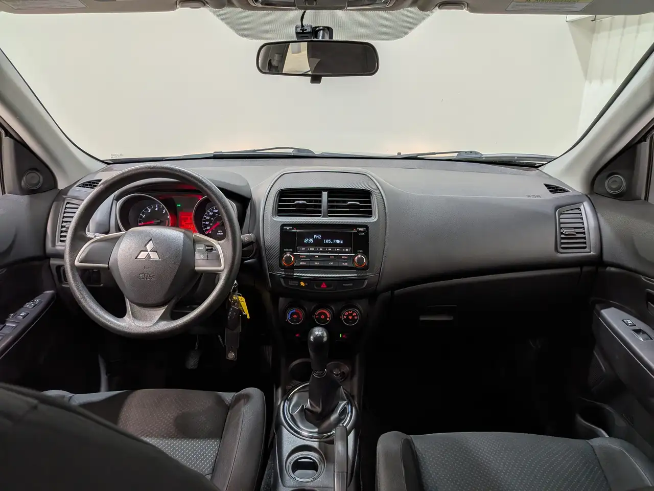 Mitsubishi RVR снимка Mitsubishi RVR