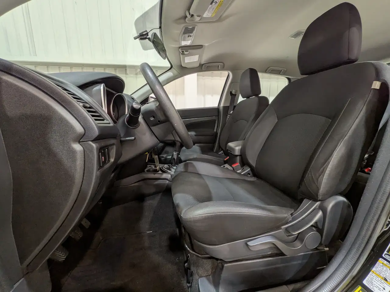 Mitsubishi RVR снимка Mitsubishi RVR