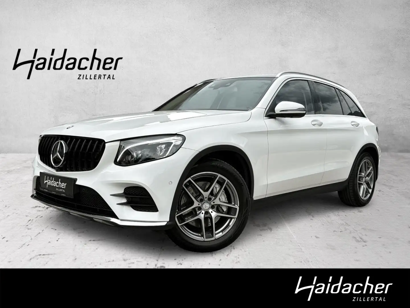 Mercedes-Benz GLC 250 d 4MATIC AMG Pano FAP Distr RKam PTS Shz Weiß - 1