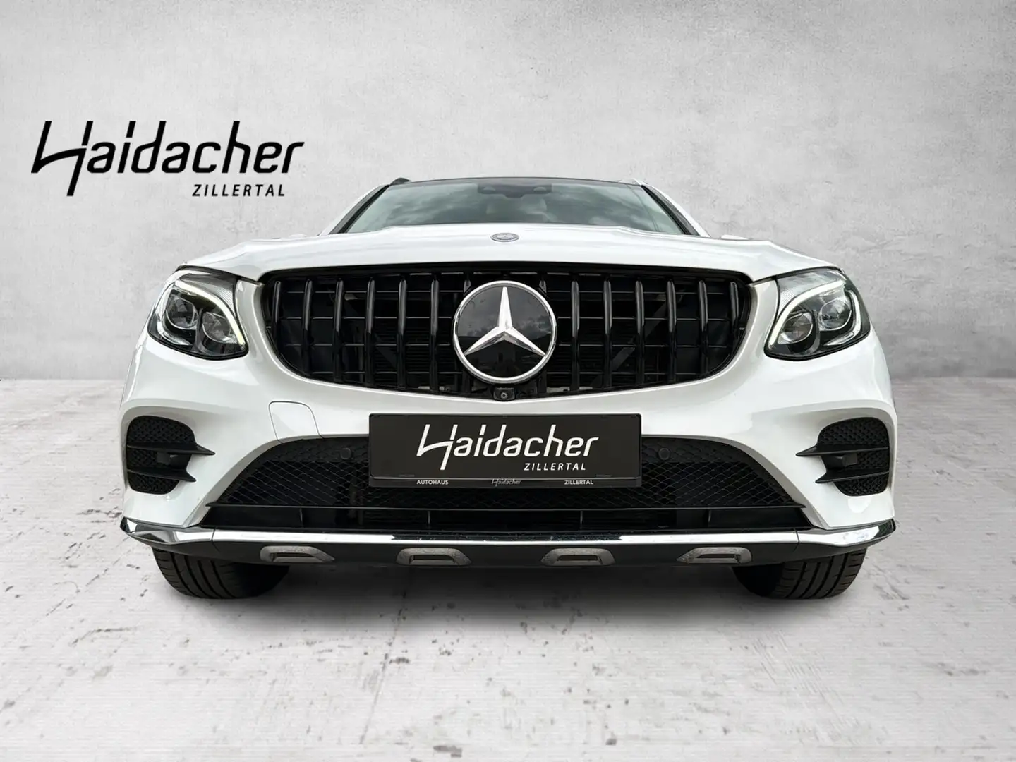 Mercedes-Benz GLC 250 d 4MATIC AMG Pano FAP Distr RKam PTS Shz Bianco - 2