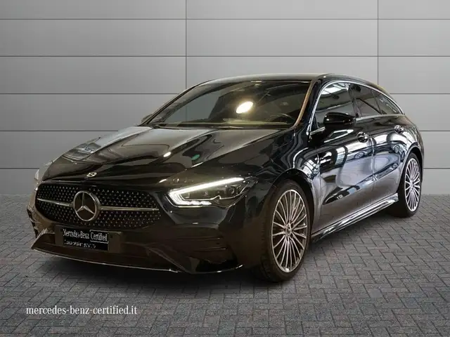 Mercedes-Benz CLA 200 - CLA Shooting Brake 200 d AMG Line