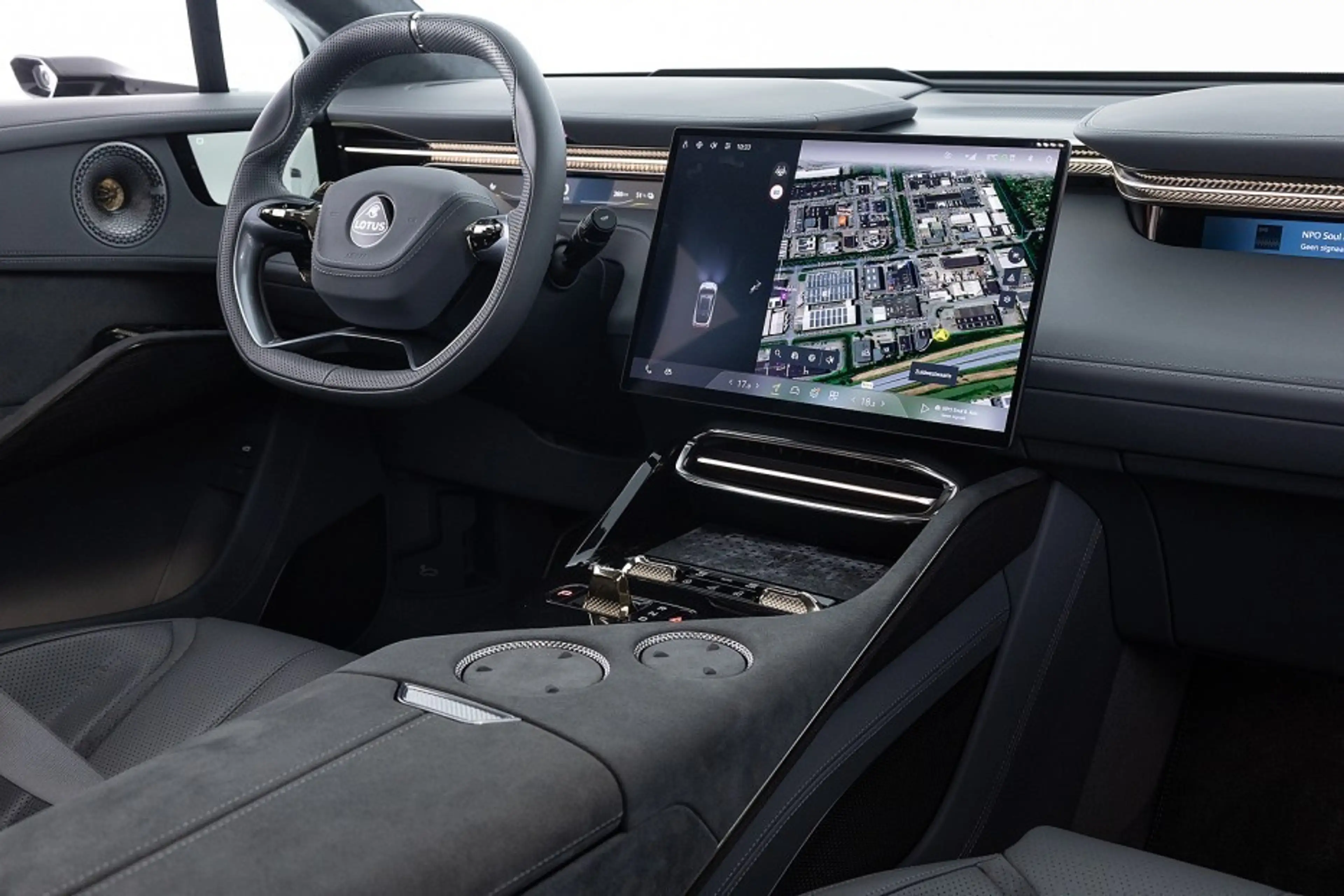 Lotus Eletre EDS 450 S 4WD Executive Seat 112 kWh | PANORAMADAK — photo 6