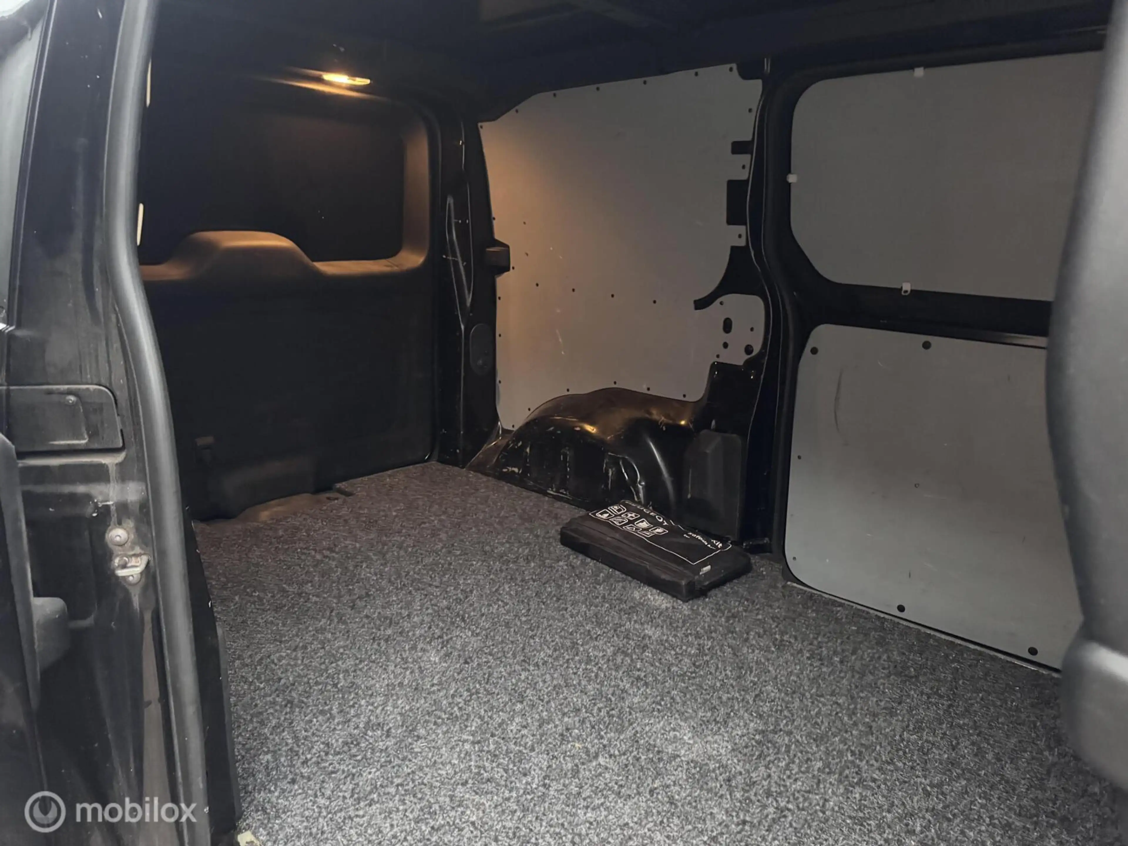 Peugeot Expert Bestel 226S 1.6 BlueHDI 115 Premium — photo 11