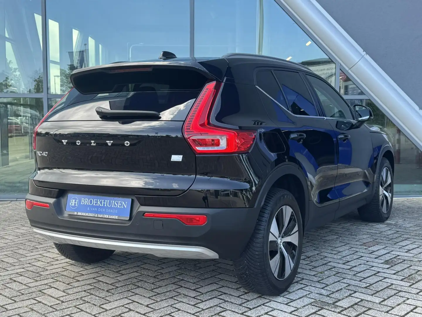 Volvo XC40 1.5 T4 Recharge Inscription 211pk Camera / Harmon Zwart - 2