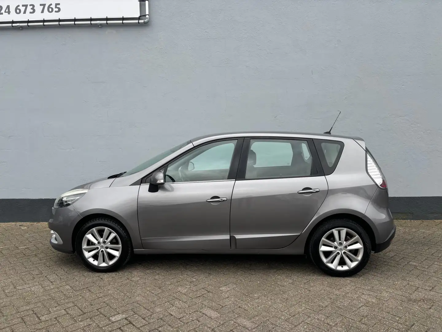 Renault Scenic 1.2 TCe Collection - Trekhaak - Navigatie Grijs - 2