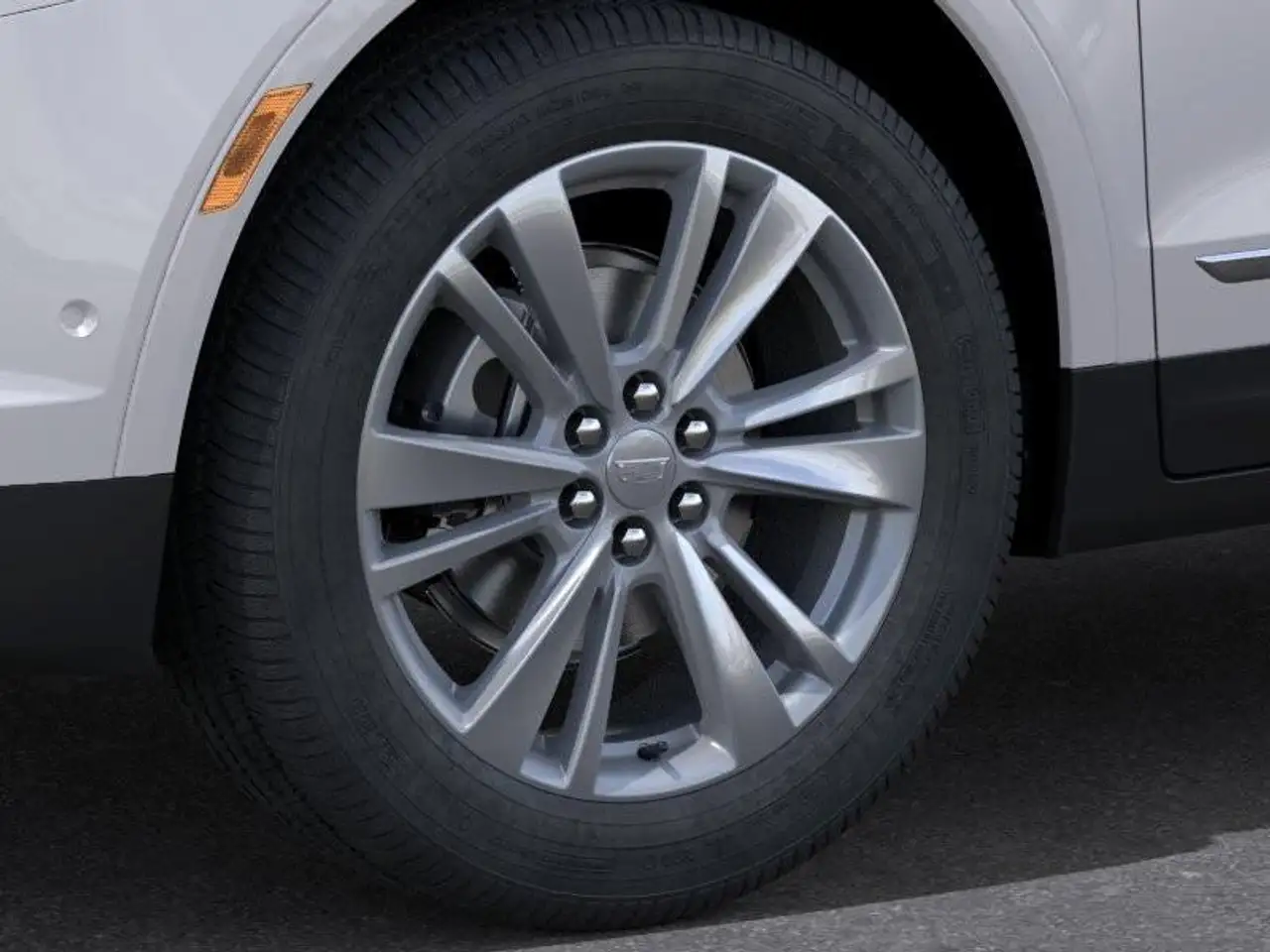 Cadillac XT5 снимка Cadillac XT5