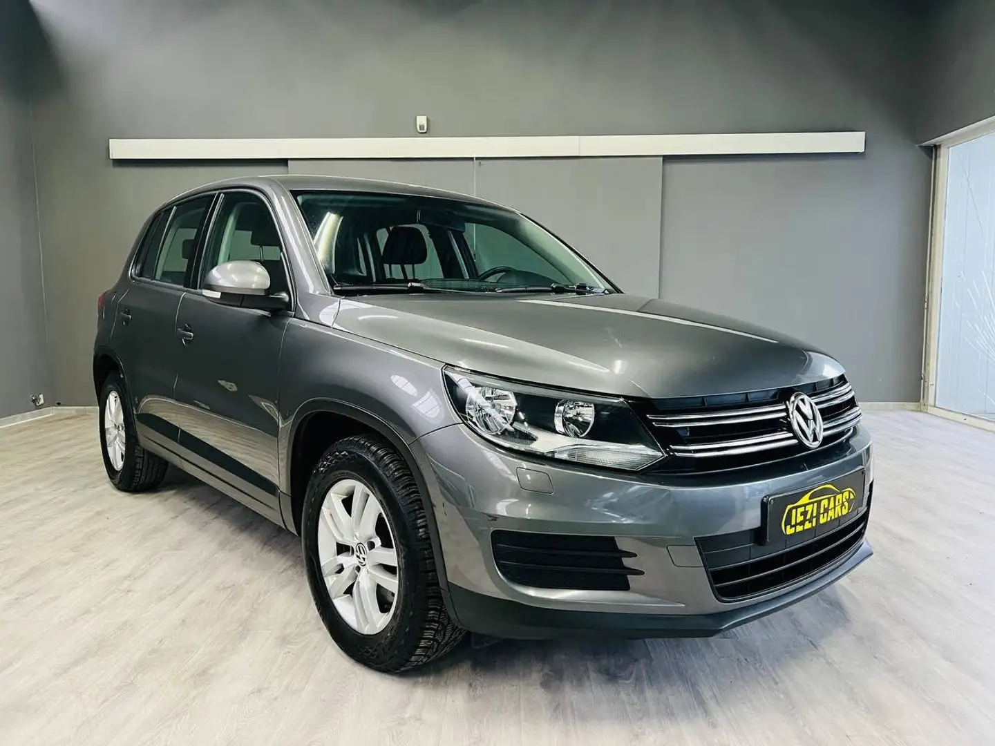 Volkswagen Tiguan 1.4 * 1 Jaar Garantie * Gris - 1