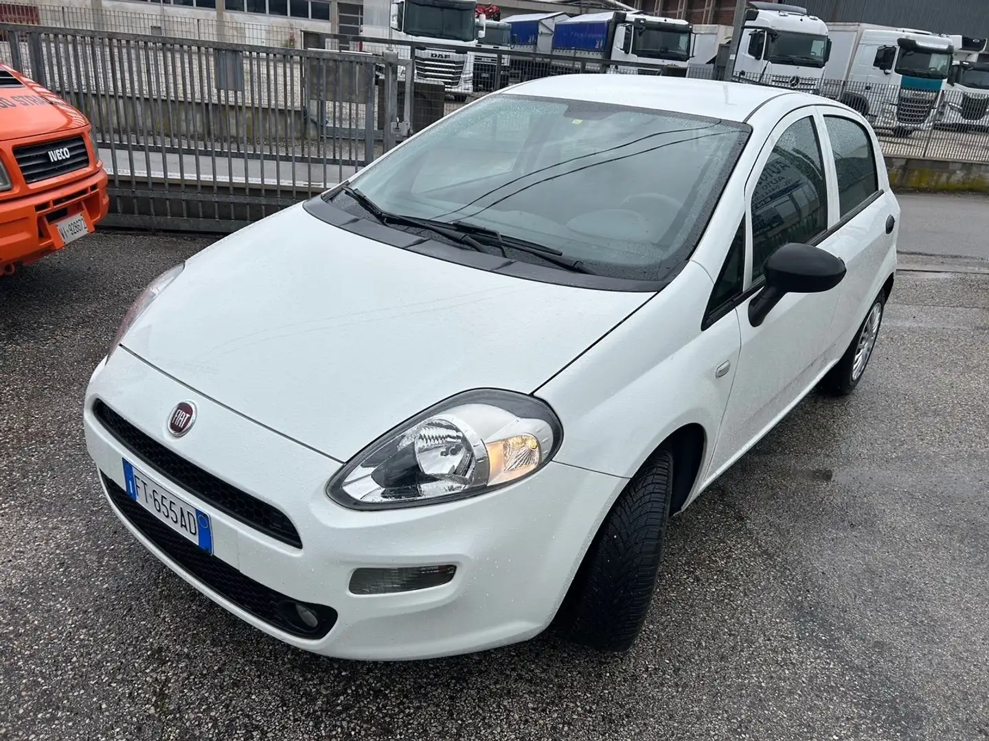 Fiat Punto 5p 1.3 mjt 95 CV N1*AUTOCARRO*OK NEOP*BLUETOOTH* Weiß - 2