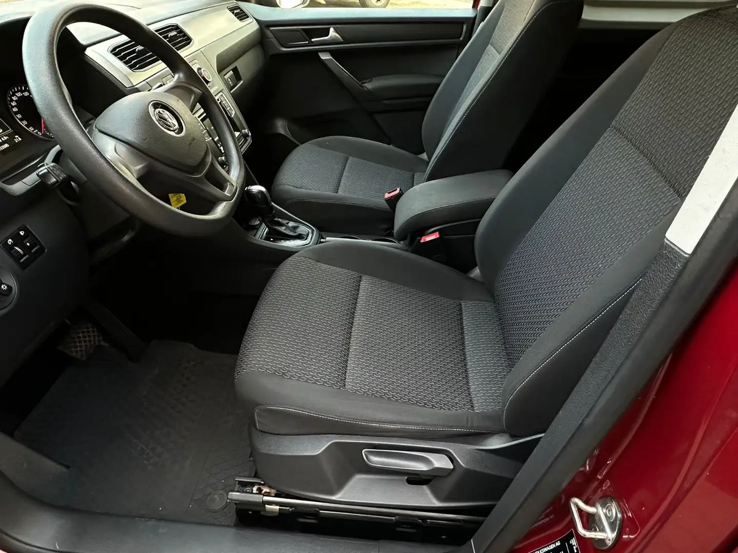 Volkswagen Caddy 2.0 TDI Trendline Klima Temp PDC Start-Sto Rojo - 2
