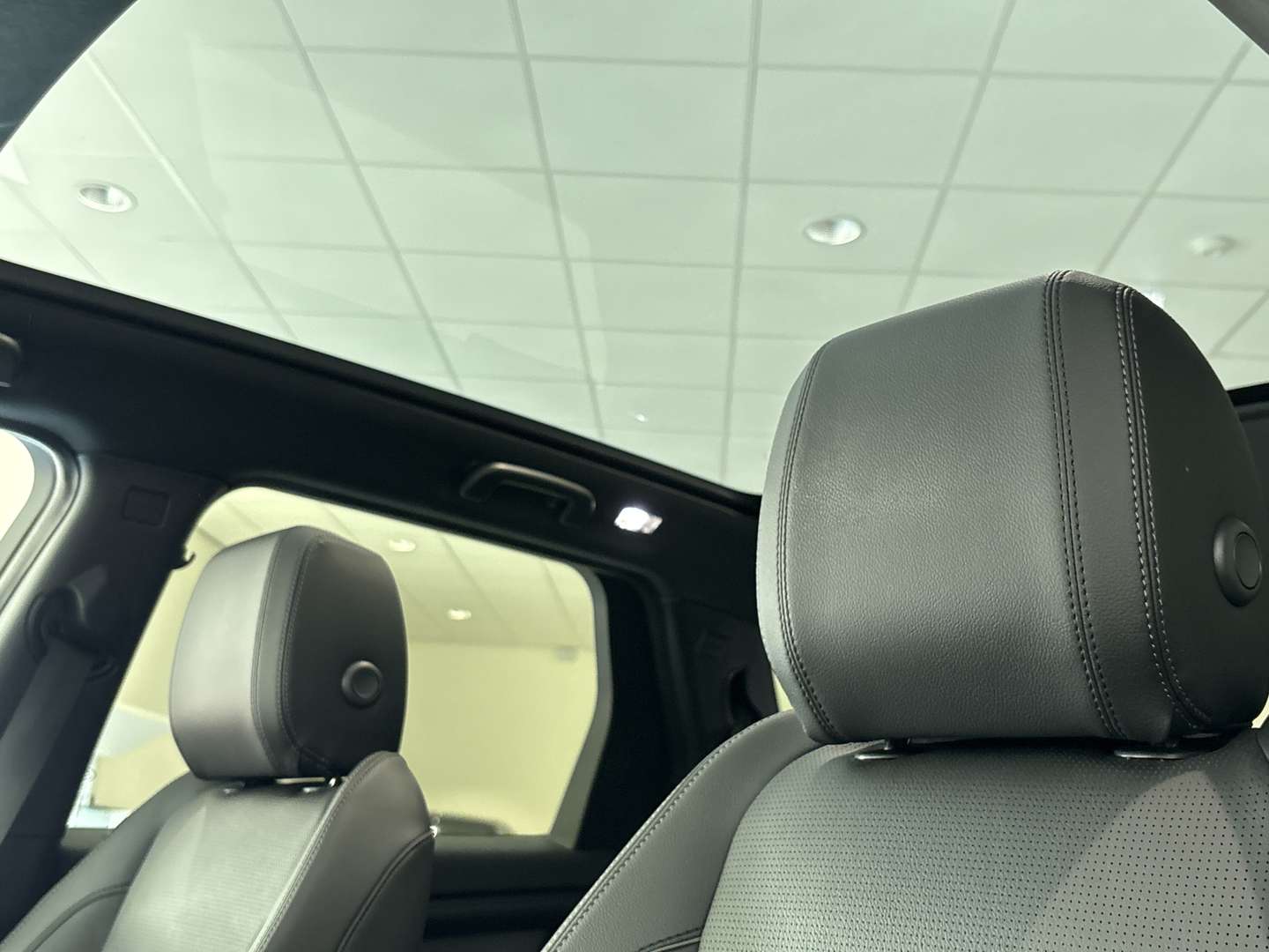 Land Rover Discovery Sport Dynamic SE P270e PHEV -  - Joinsteer - #3