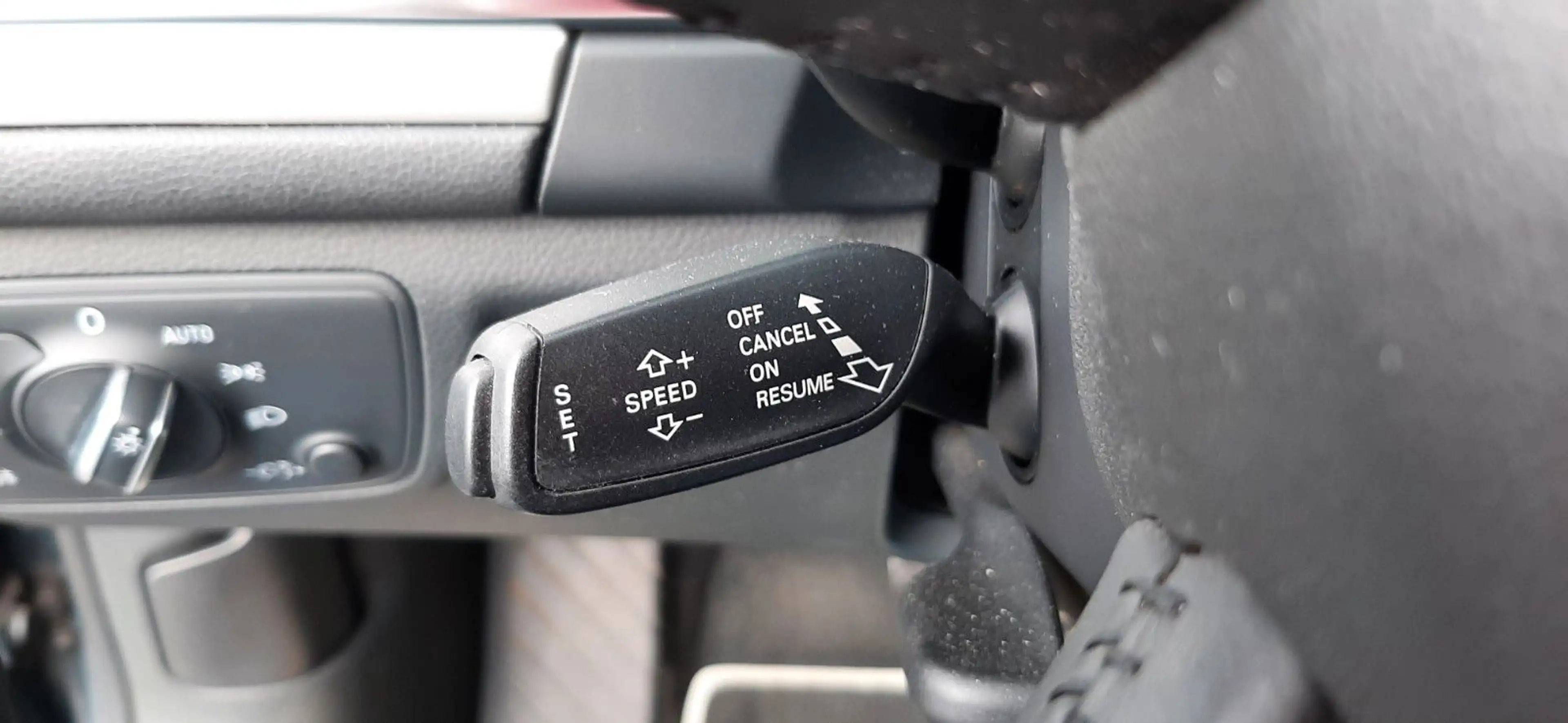 Audi A6 Avant 3,0 TDI Quattro,Xenon,Navi AHZ, Standh. — photo 13