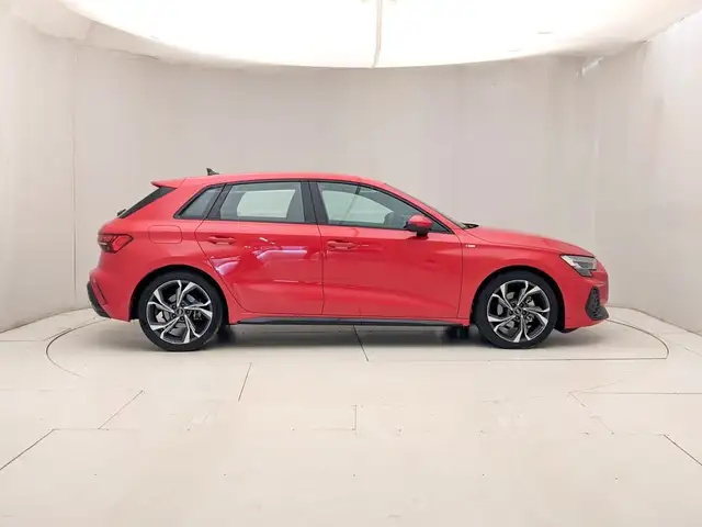 Audi A3 view 3