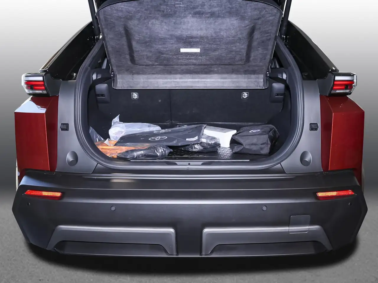 Toyota C-HR + BEV 4x4 Lounge Sky & Sound Paket 7