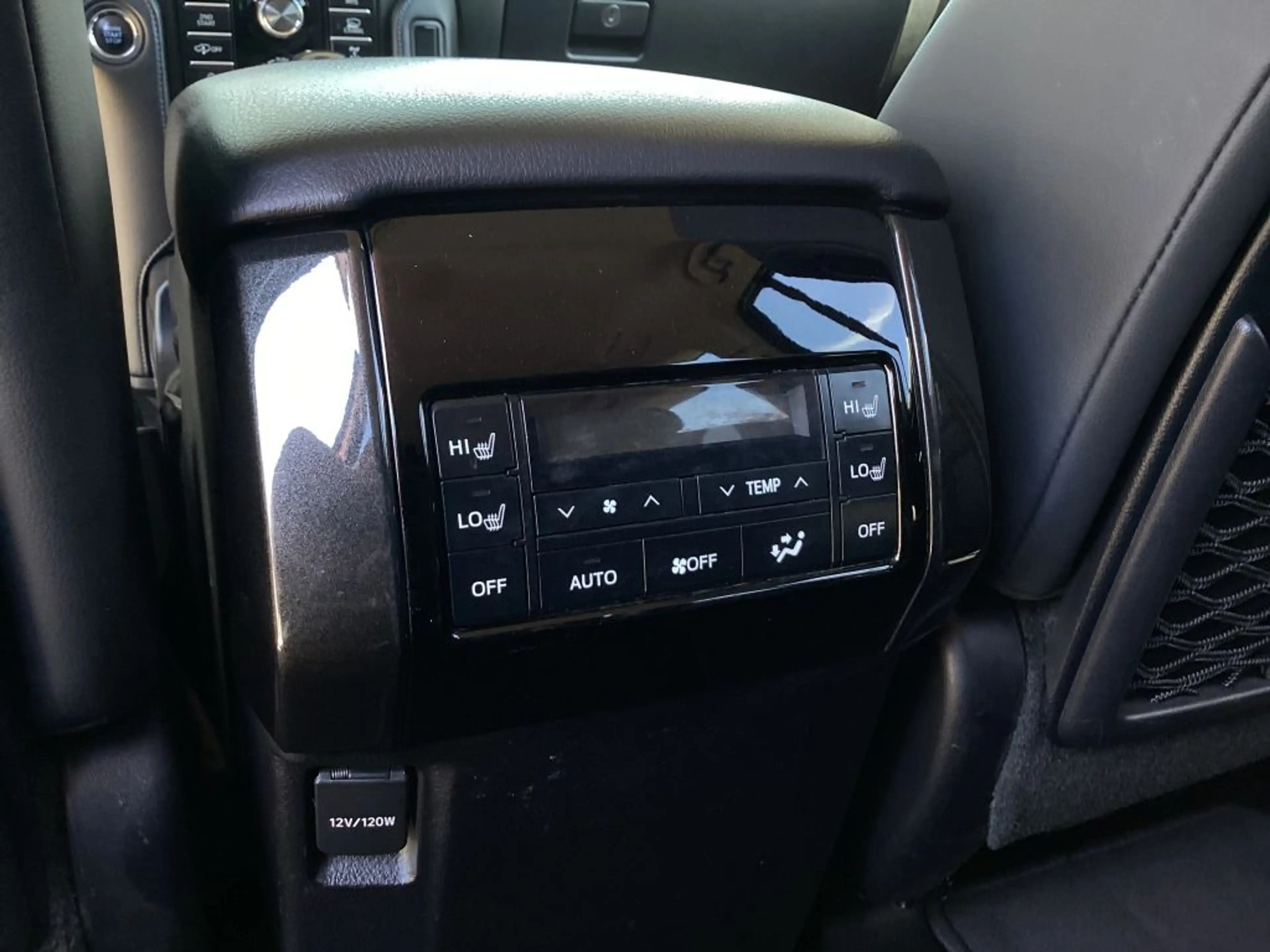 Toyota Land Cruiser 2.8 D-4D Automatik TEC-Edition — photo 10
