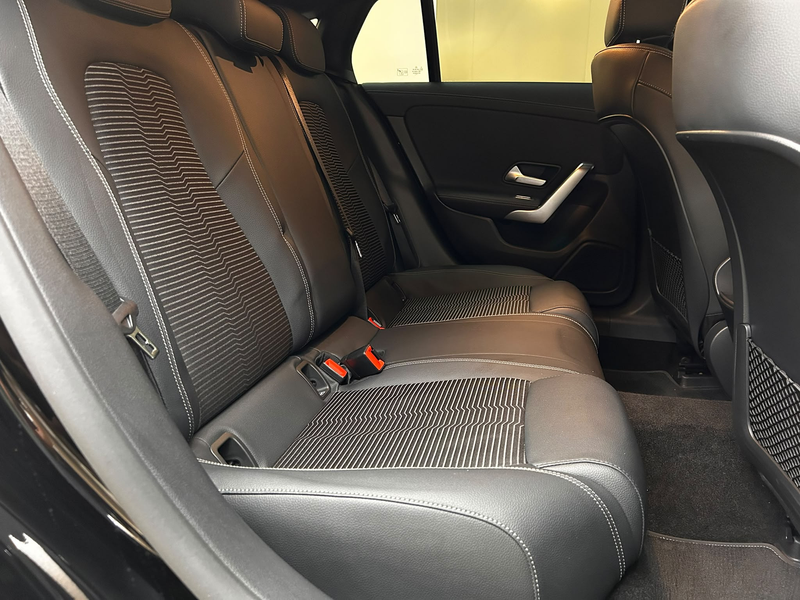 Mercedes-Benz CLA 200 Progres LED+NAVI+SHZ+KAMER+TEMP+DAB+ — photo 11
