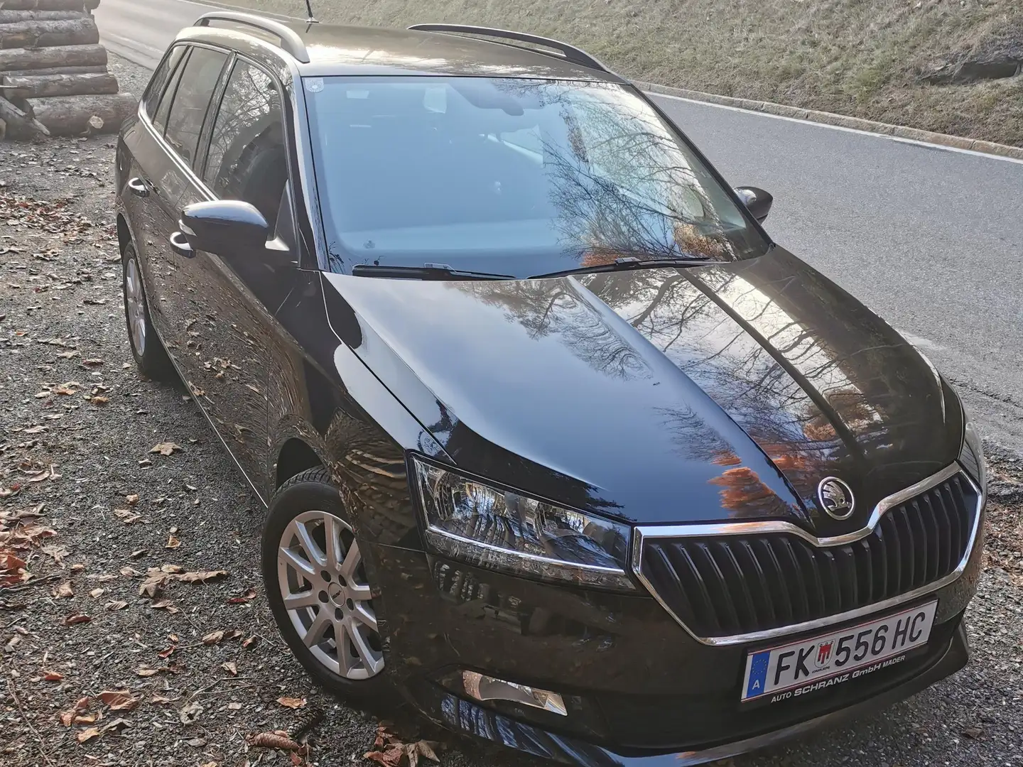 Skoda Fabia Fabia Combi Style 1,0 TSI Style Schwarz - 1