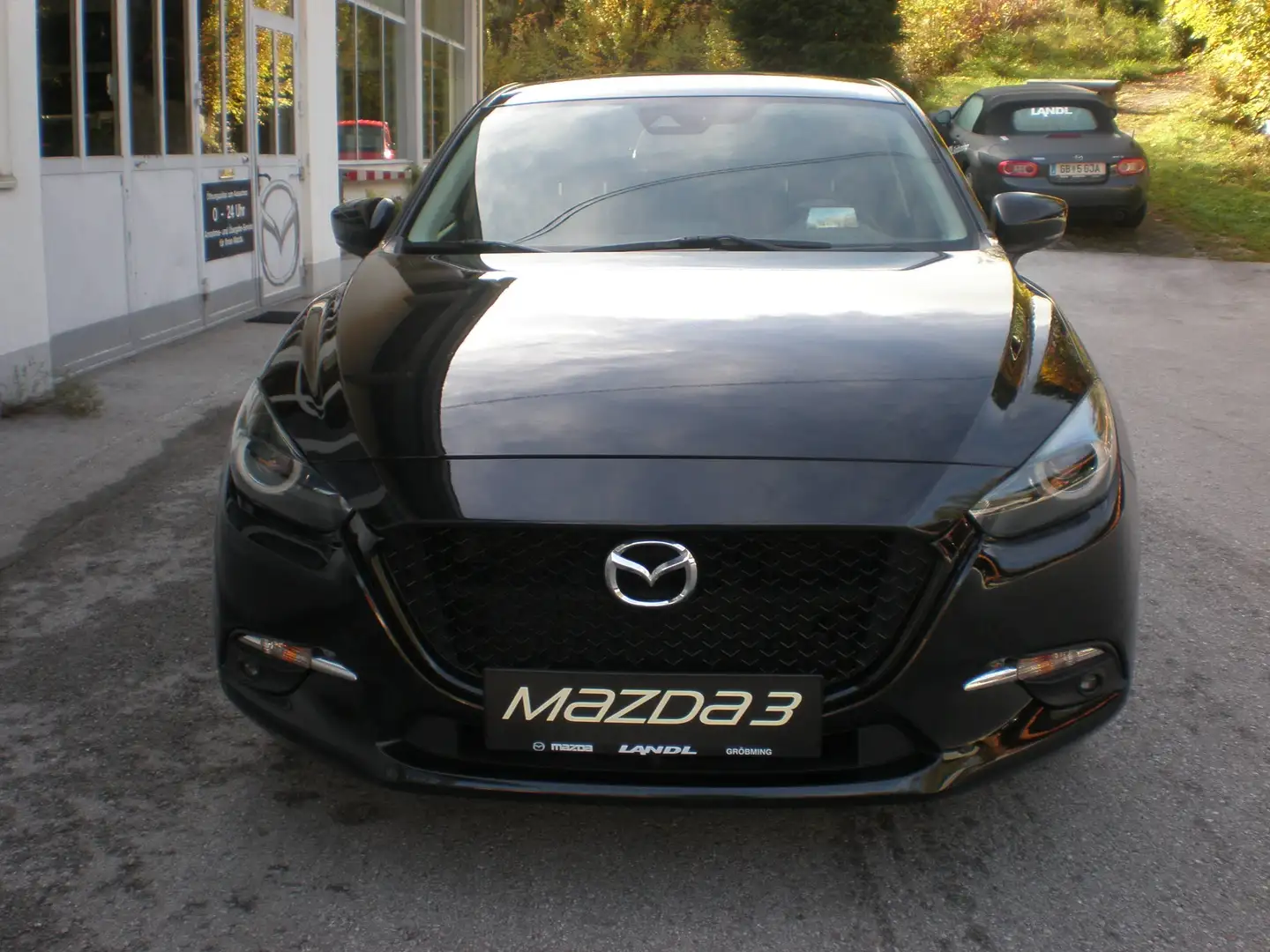 Mazda 3 3SP G120 Takumi Schwarz - 2