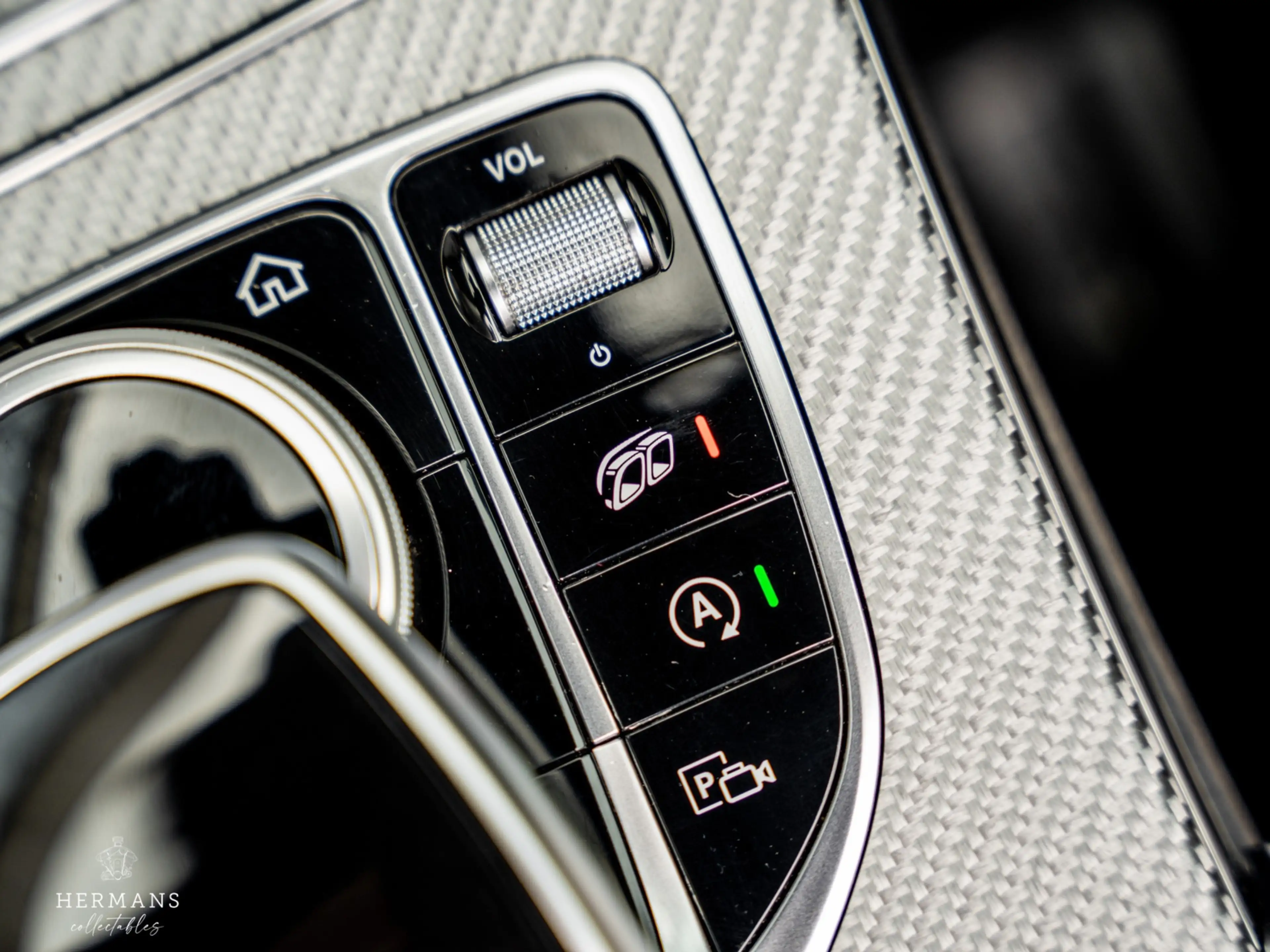 Mercedes-Benz C 63 AMG Cabrio S Premium Plus Pack / Burmester / HUD / Tra — photo 19