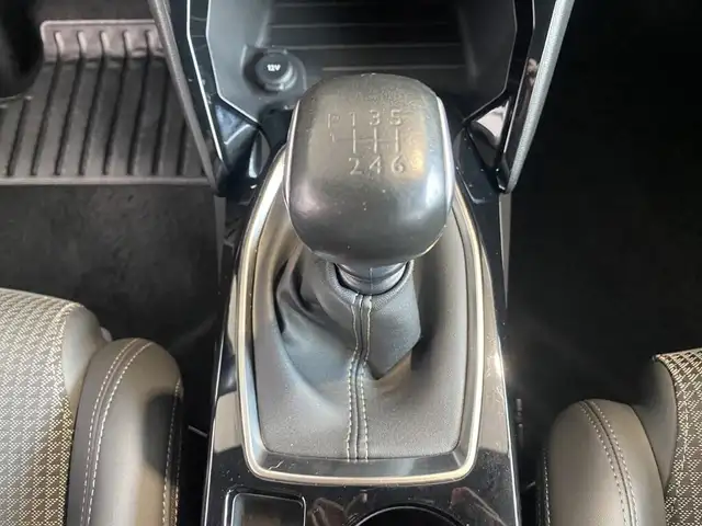 Peugeot 2008 view 12