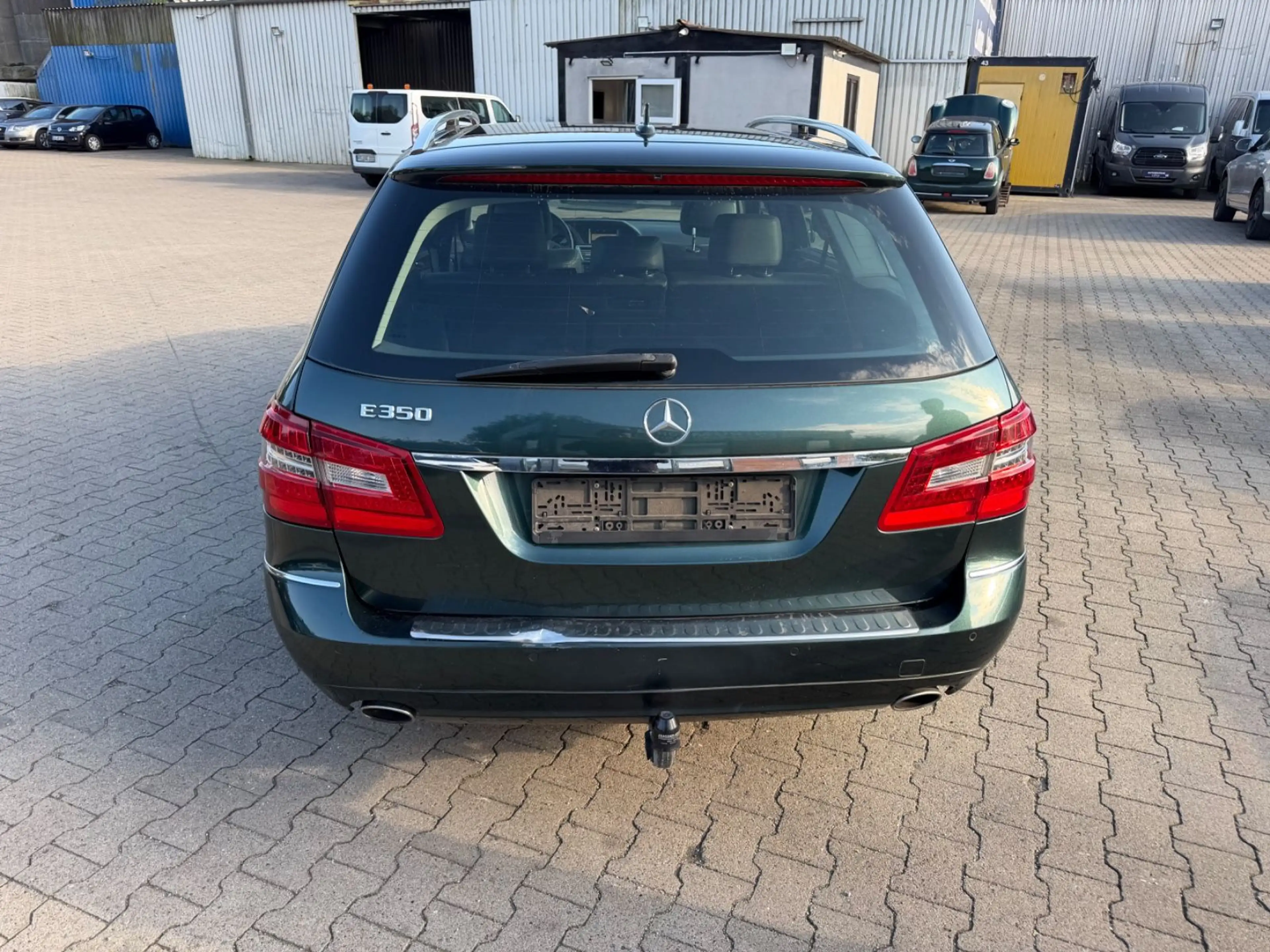 Mercedes-Benz E 300 CDI BlueEfficiency/EURO5/XENON — photo 6
